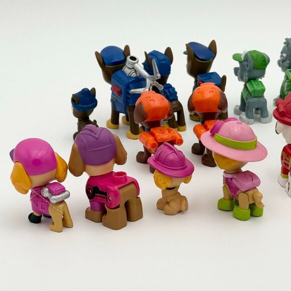 Paw Patrol Figurines Lot of 25 - Picture 5 of 7